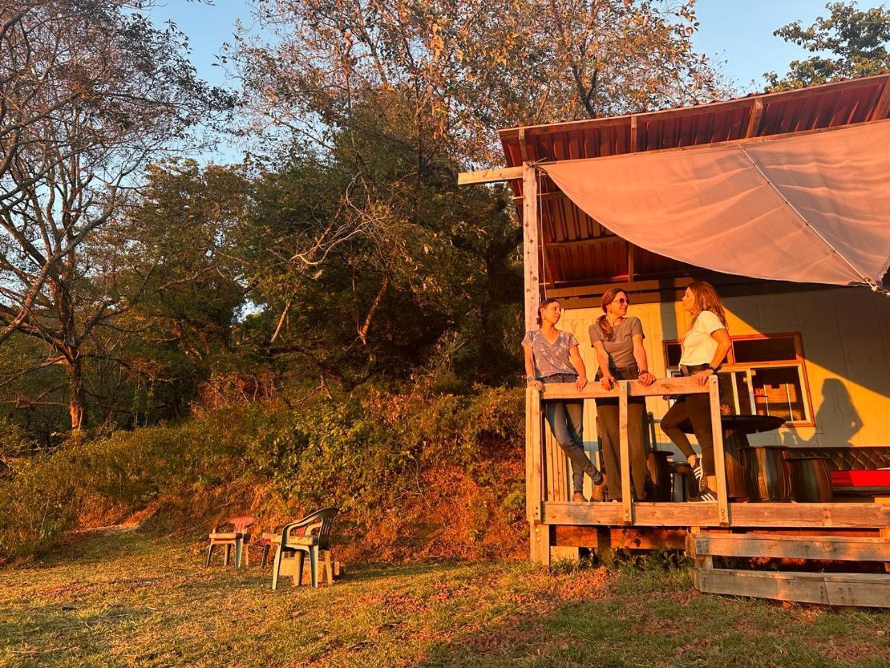 Casa Monte Armadillo Poas Exterior photo